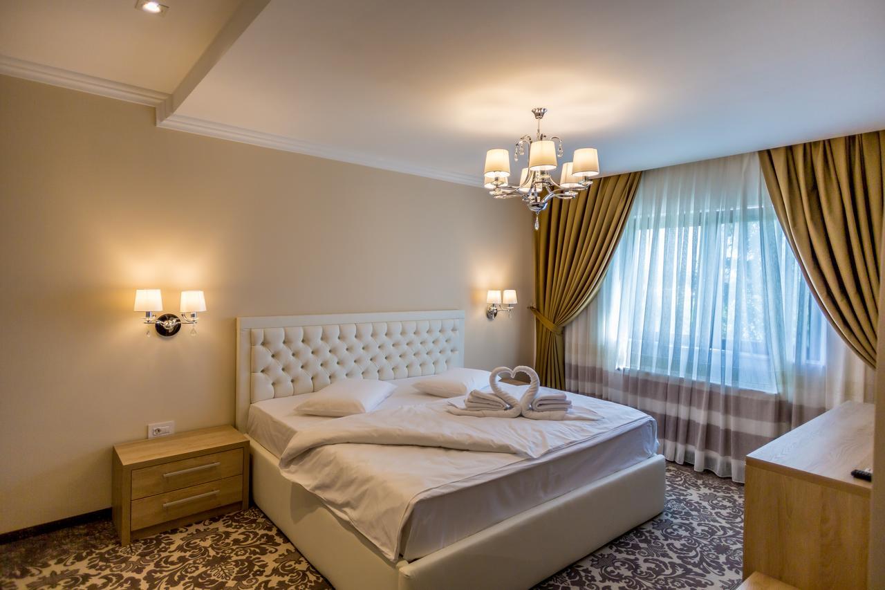 J'Adore Boutique Hotel Lugoj Exterior photo